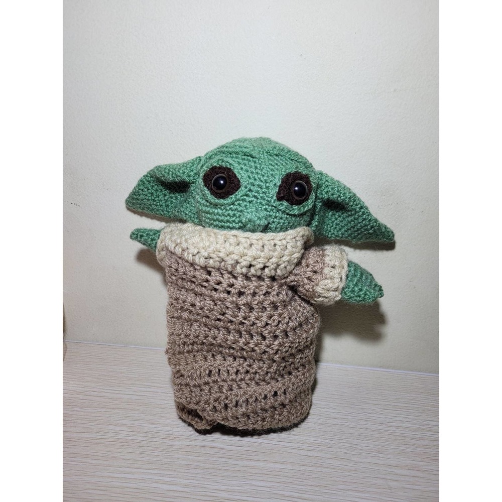 Star Wars Mandalorian Baby Yoda handmade yarn crochet Starwars